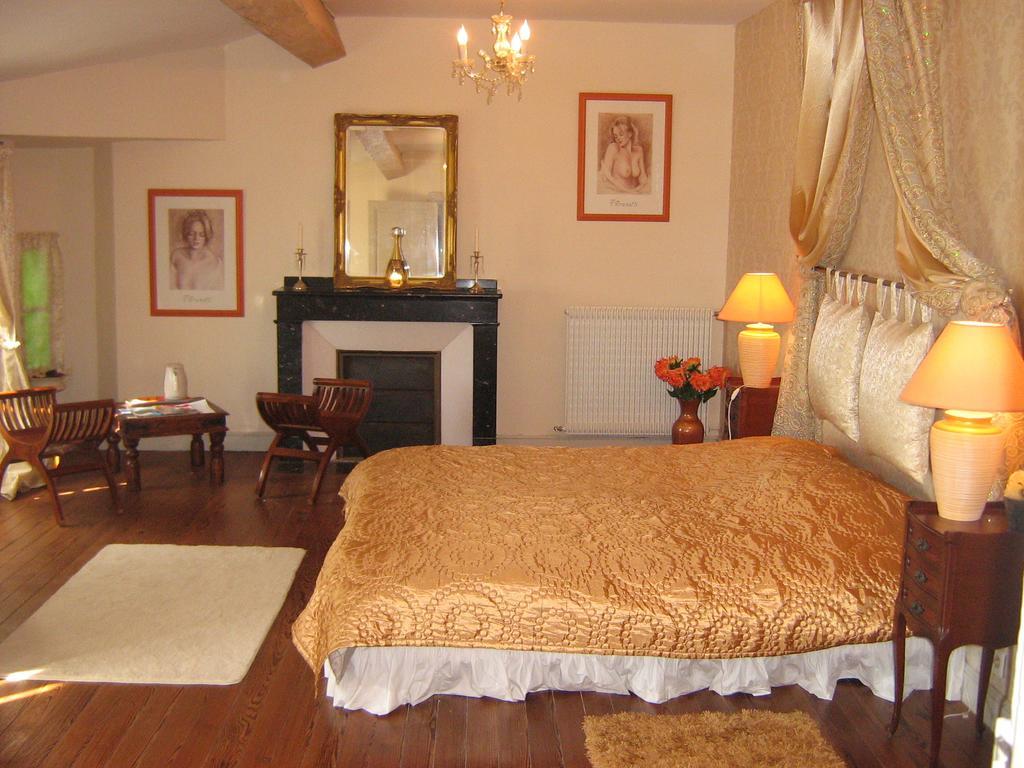 Chateau Coquelicot Souilhanels Kamer foto